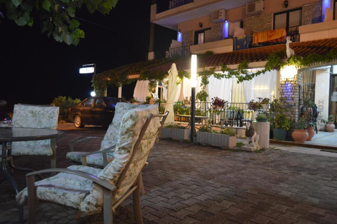 Artemis Aparthotel Paralía Buitenkant foto